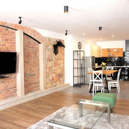 Loft Centrum ซโวโตรียา ภายนอก รูปภาพ